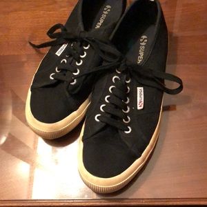 Superga Sneakers